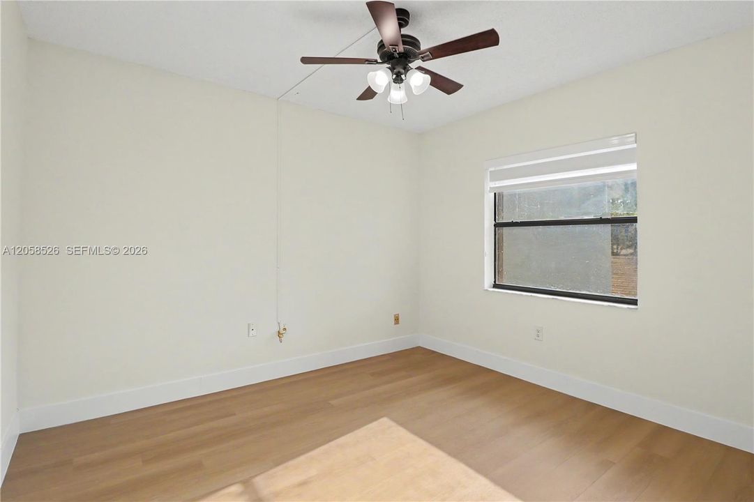 En Renta: $3,200 (3 camas, 2 baños, 1632 Pies cuadrados)