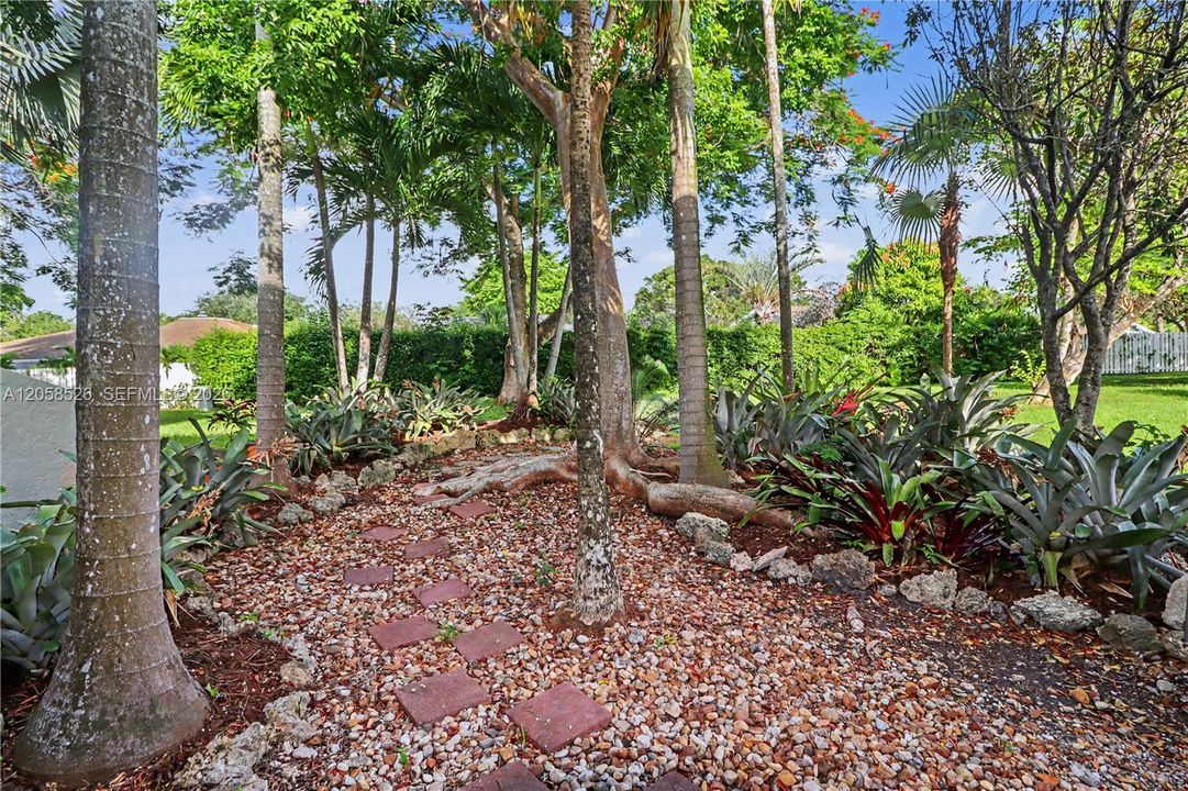 En Renta: $3,200 (3 camas, 2 baños, 1632 Pies cuadrados)