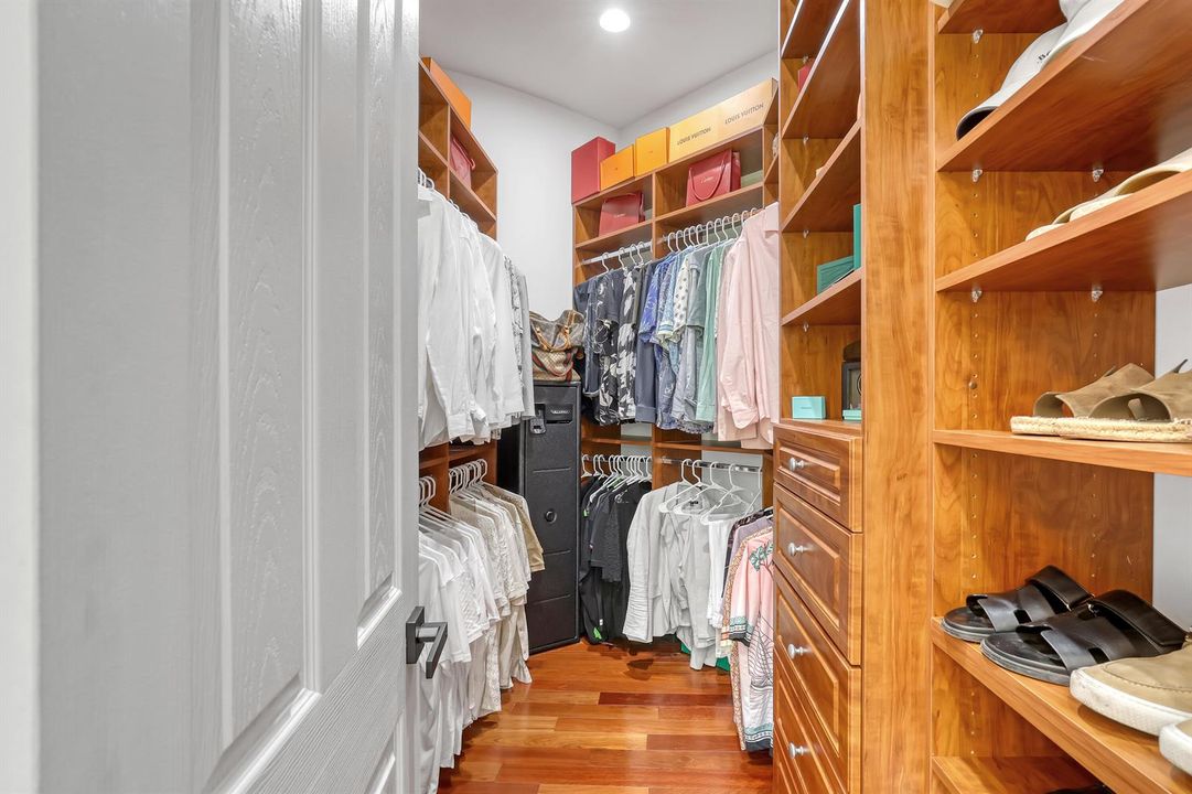 8541 Butler Greenwood (43)