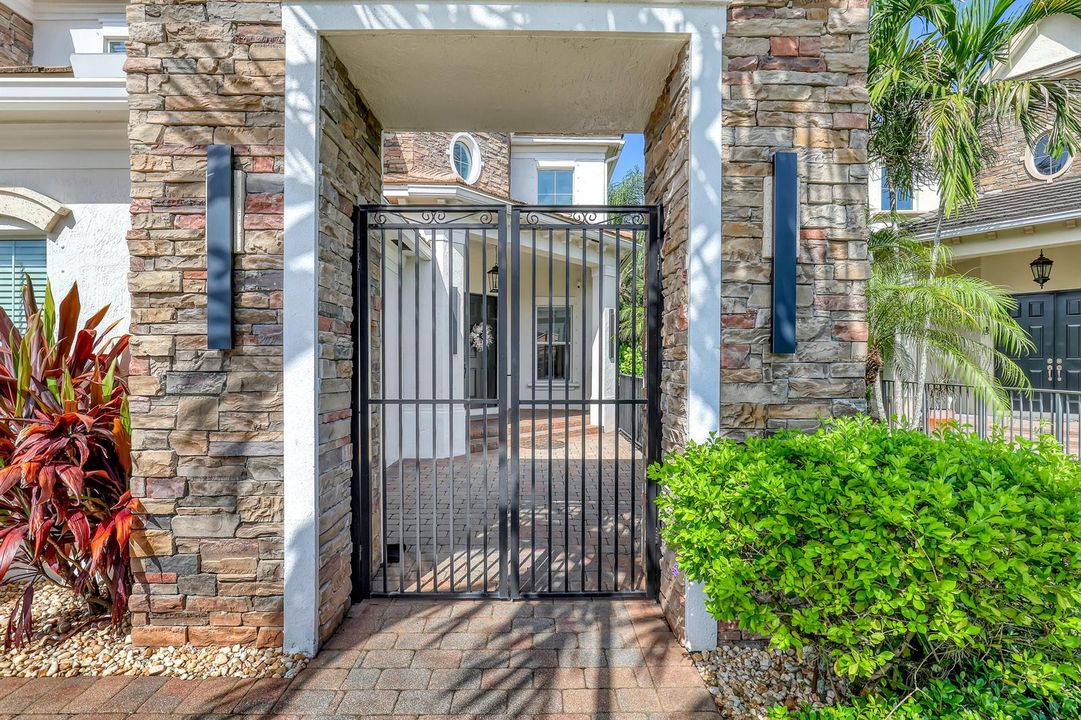 8541 Butler Greenwood (5)