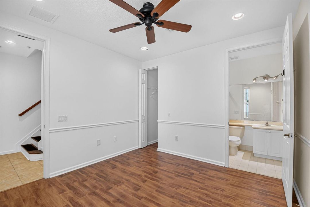 BEDROOM 1ST FLOOR
