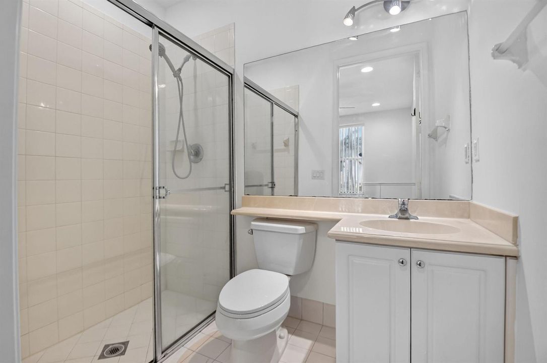 BATH 1ST FLOOR