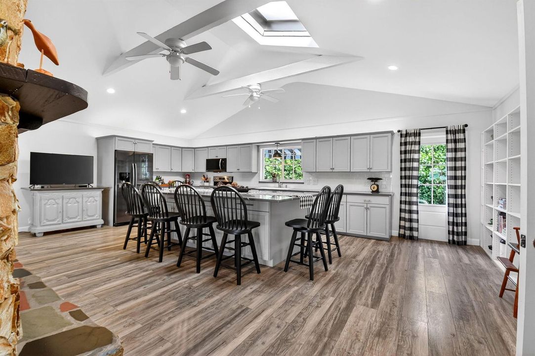 2842 kitchen 2