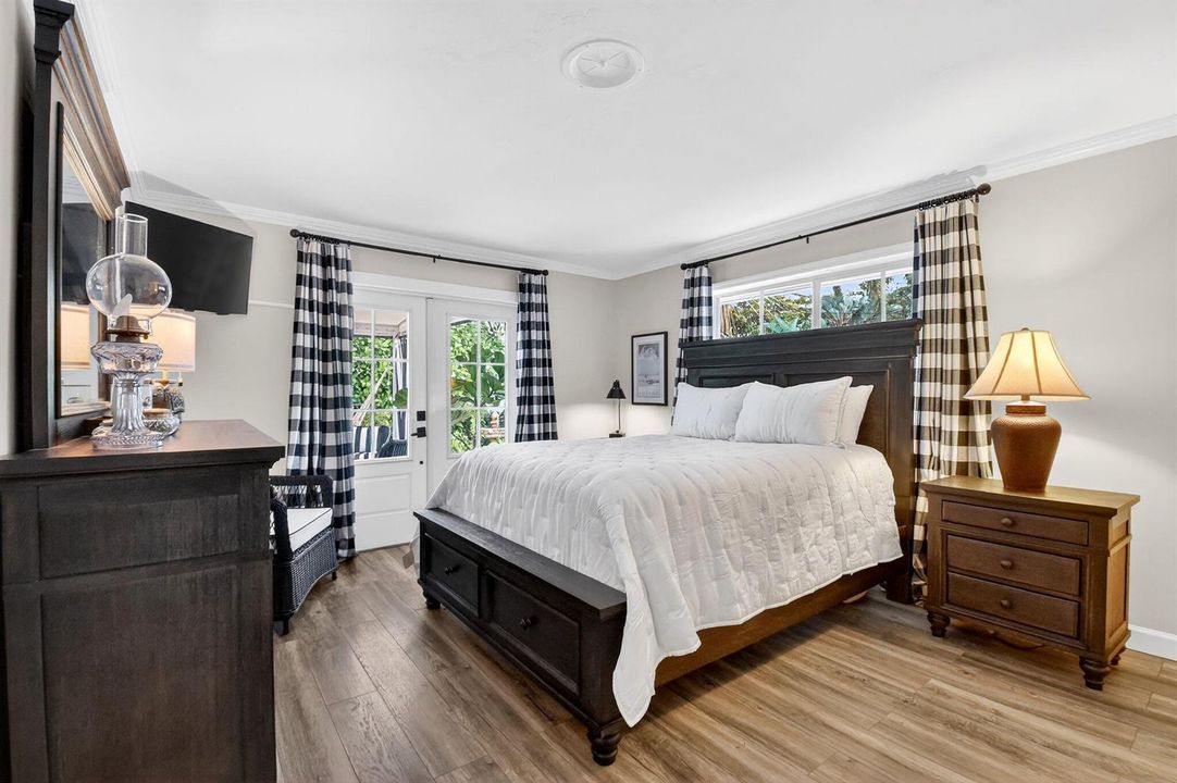 2842 bedroom