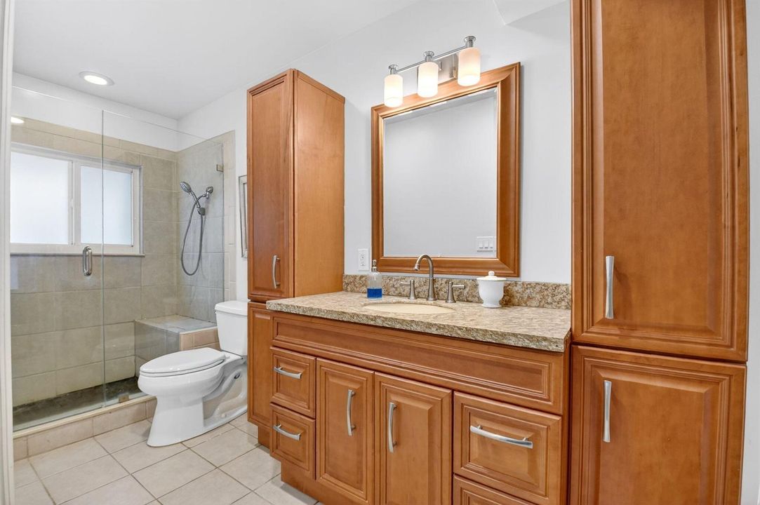 2842 bath