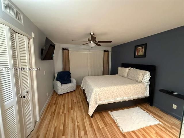 For Rent: $2,350 (2 beds, 2 baths, 1100 Square Feet)