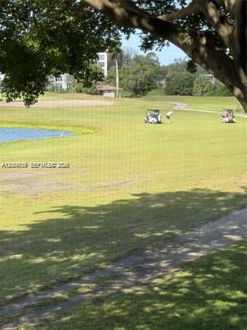 For Rent: $2,350 (2 beds, 2 baths, 1100 Square Feet)