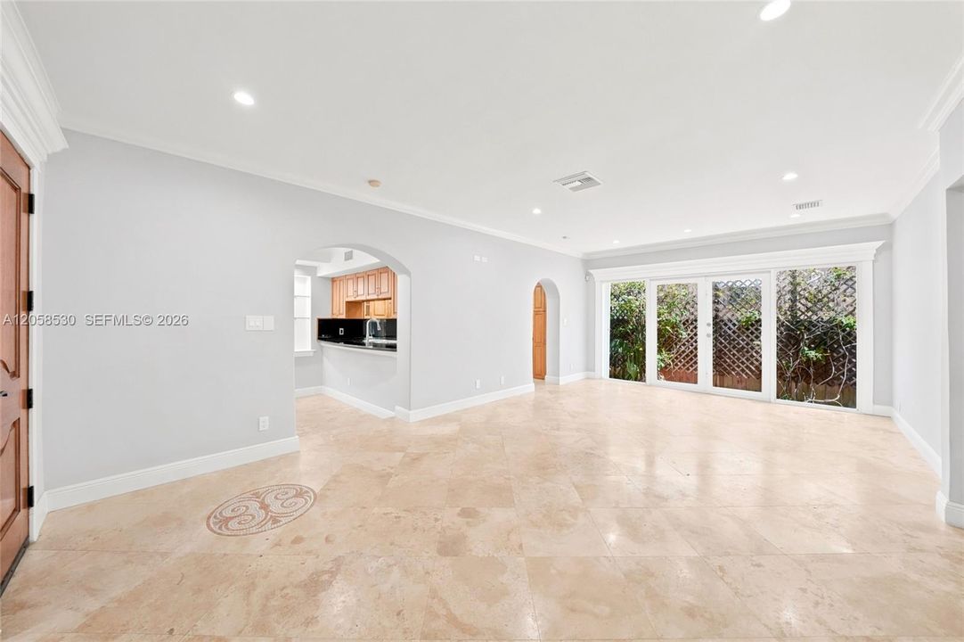 For Rent: $6,450 (3 beds, 2 baths, 1442 Square Feet)