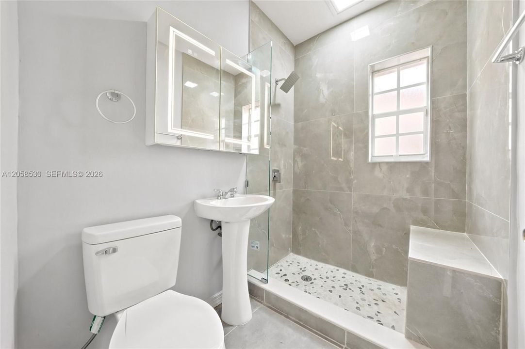 For Rent: $6,450 (3 beds, 2 baths, 1442 Square Feet)