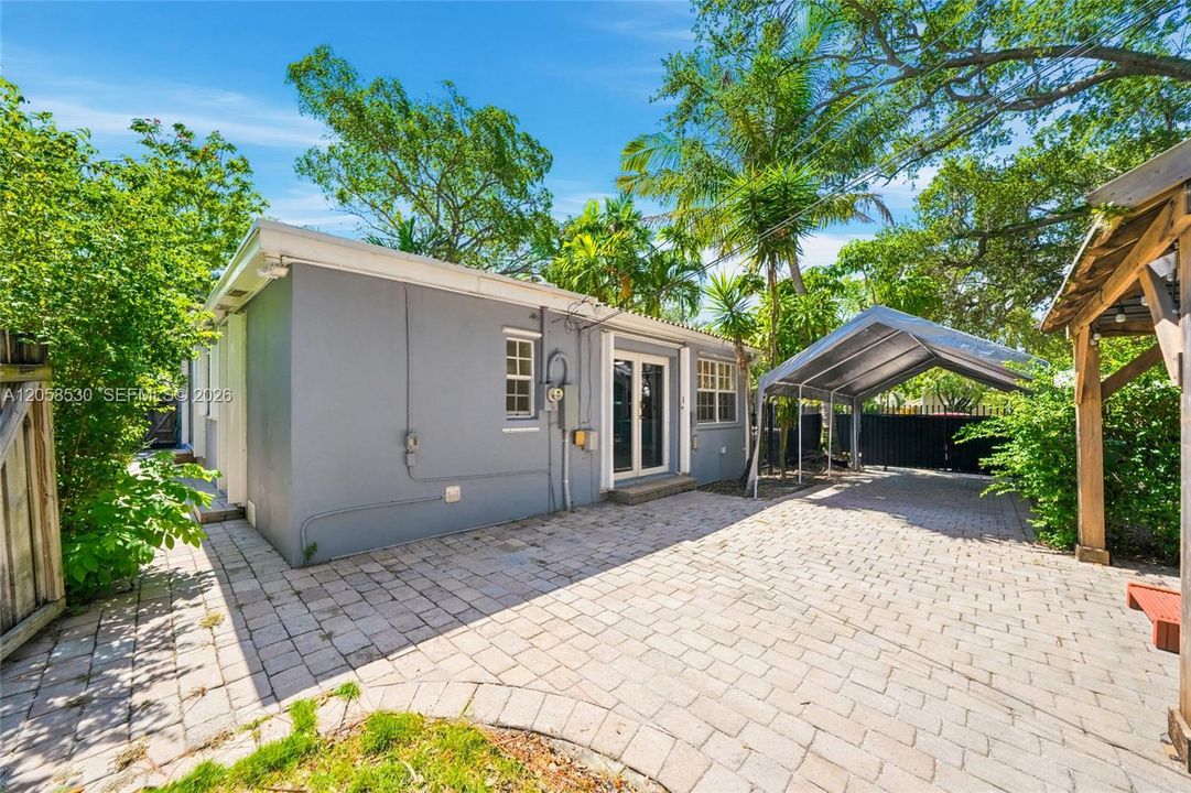 For Rent: $6,450 (3 beds, 2 baths, 1442 Square Feet)