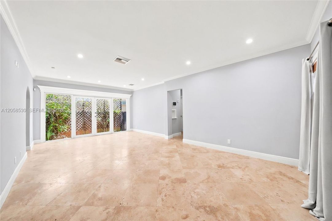 For Rent: $6,450 (3 beds, 2 baths, 1442 Square Feet)