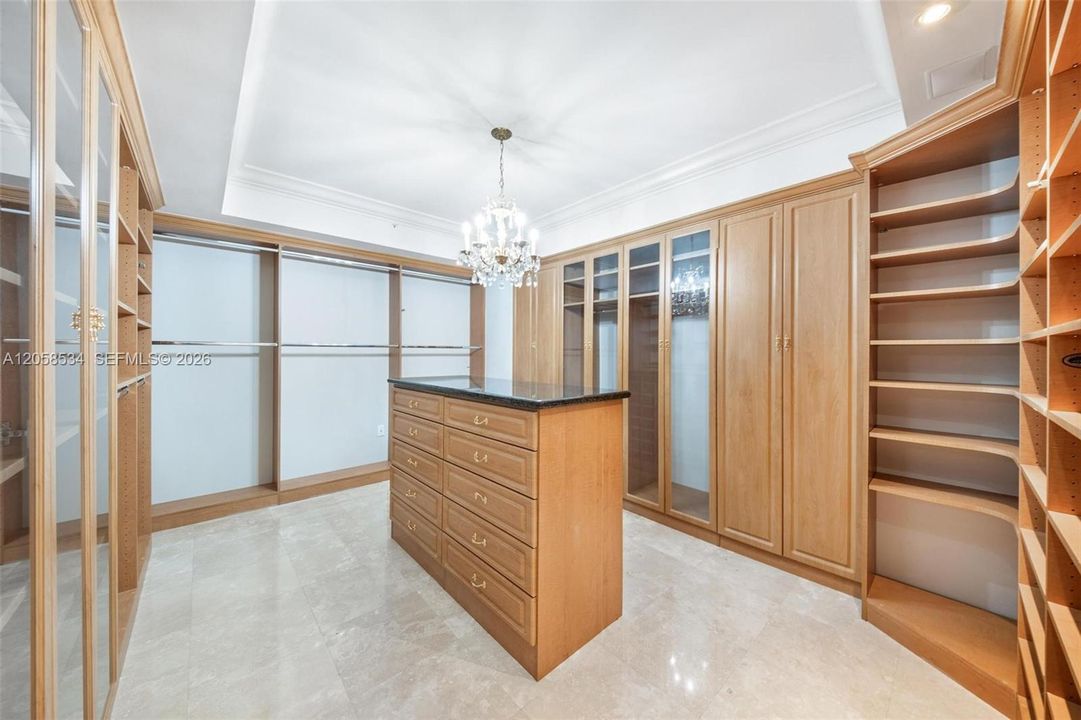 Primary Walk in Closet