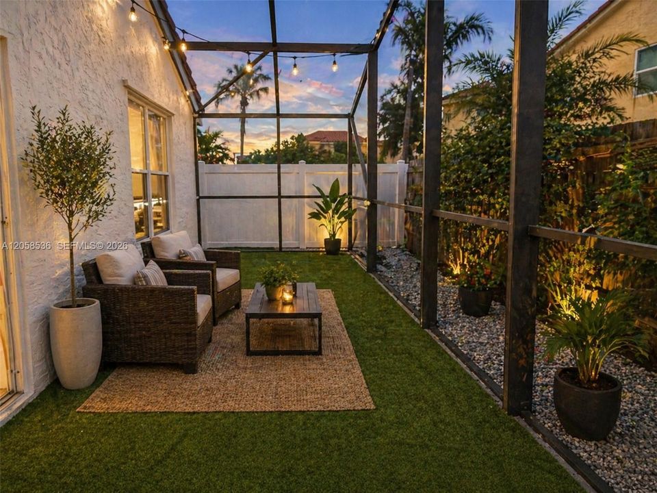 For Rent: $4,000 (3 beds, 2 baths, 1477 Square Feet)
