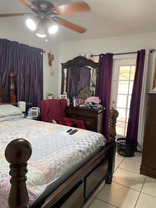 For Rent: $2,400 (2 beds, 1 baths, 1848 Square Feet)