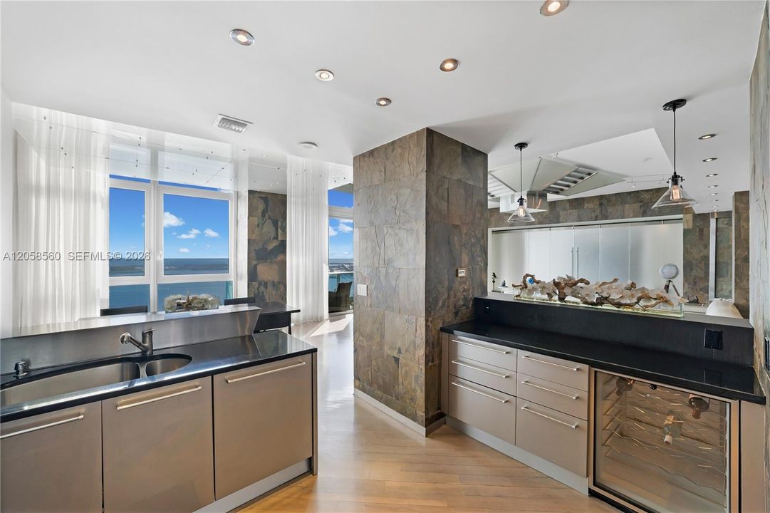 For Rent: $29,000 (4 beds, 4 baths, 3860 Square Feet)