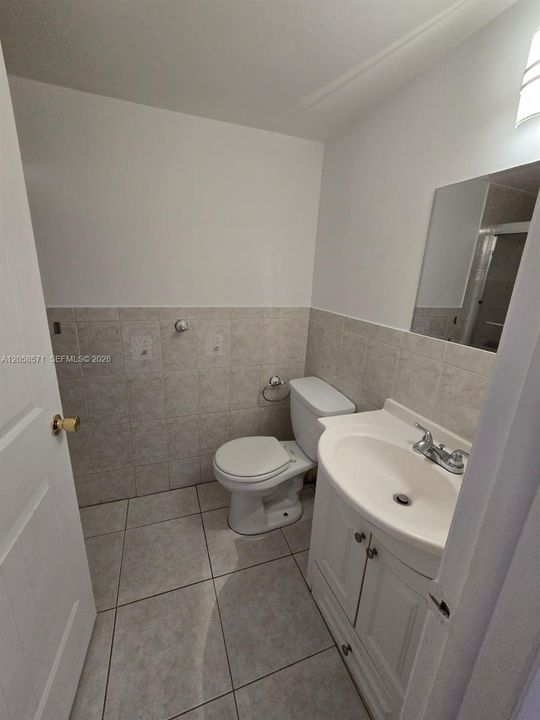 На продажу: $285,000 (3 спален, 2 ванн, 1165 Квадратных фут)
