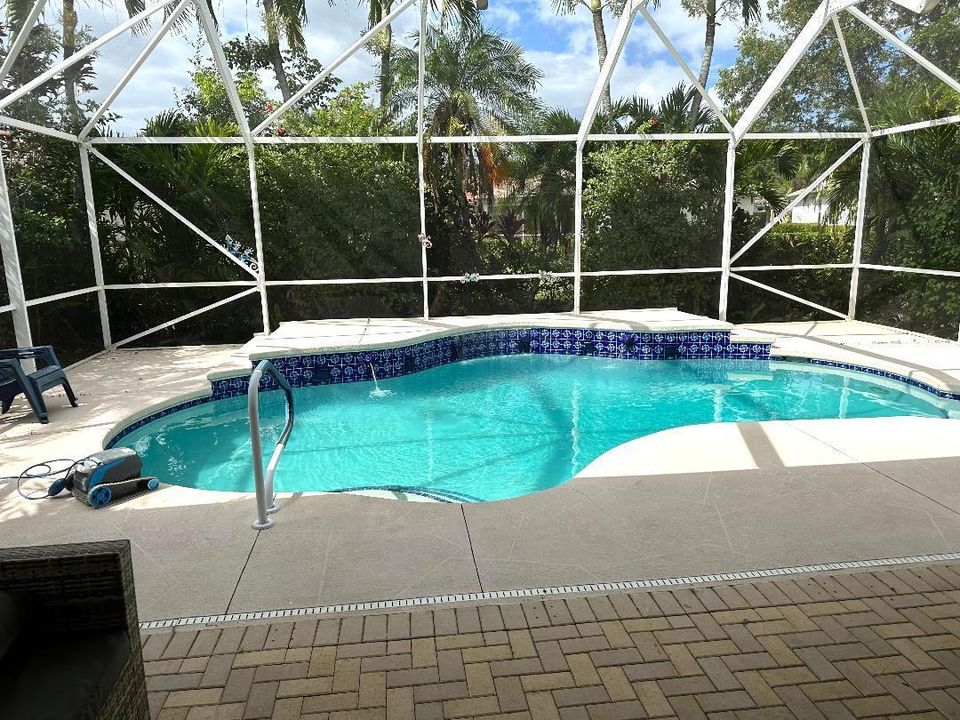 walk out to the pool