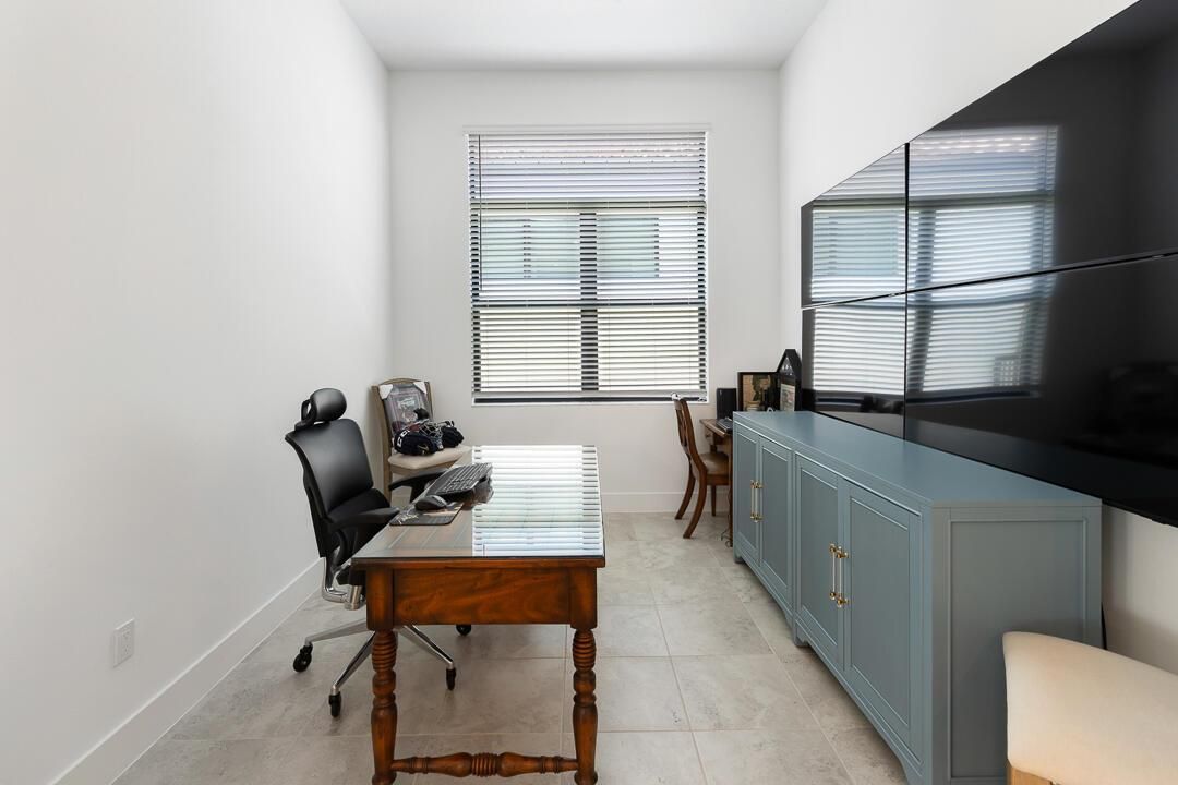 Office Flex Space