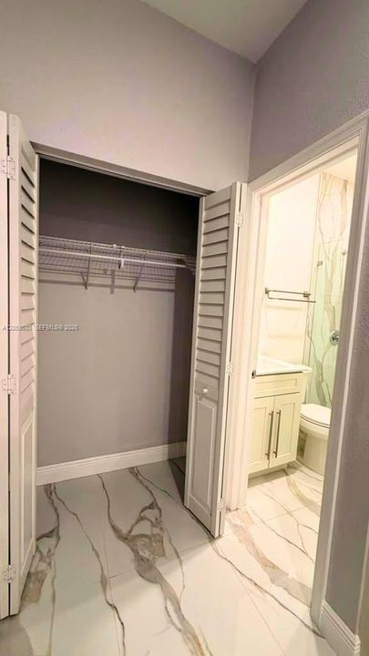 В аренду: $1,290 (0 спален, 1 ванн, 0 Квадратных фут)