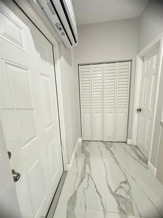В аренду: $1,290 (0 спален, 1 ванн, 0 Квадратных фут)