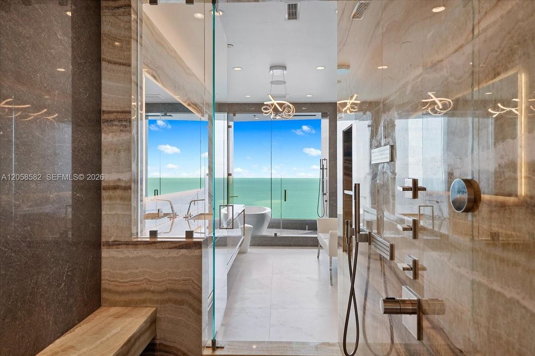 For Rent: $60,000 (5 beds, 7 baths, 3803 Square Feet)