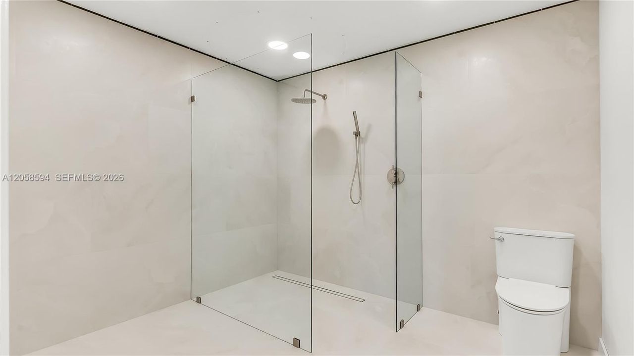 En Renta: $3,000 (2 camas, 2 baños, 1330 Pies cuadrados)