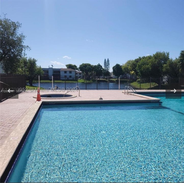 For Sale: $385,000 (3 beds, 2 baths, 1215 Square Feet)