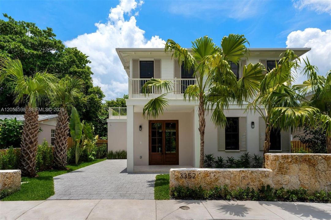 For Sale: $4,225,000 (4 beds, 4 baths, 3150 Square Feet)