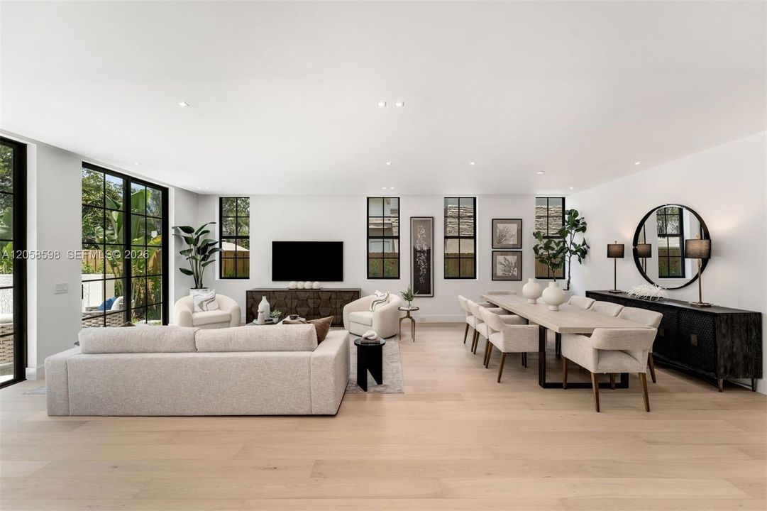 For Sale: $4,225,000 (4 beds, 4 baths, 3150 Square Feet)