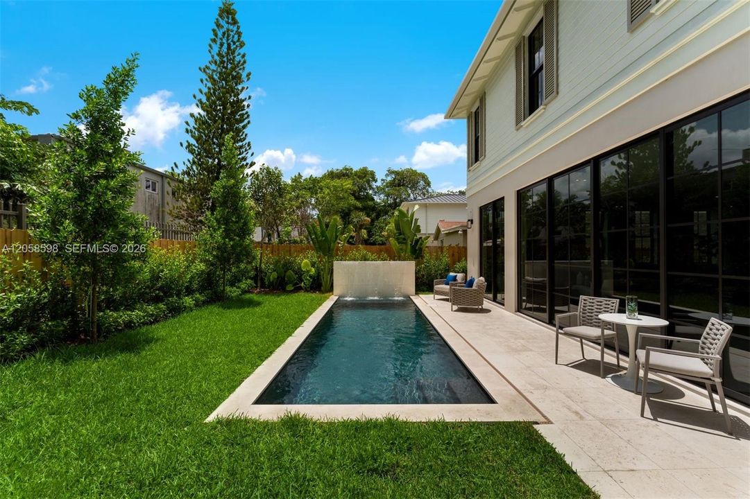 For Sale: $4,225,000 (4 beds, 4 baths, 3150 Square Feet)