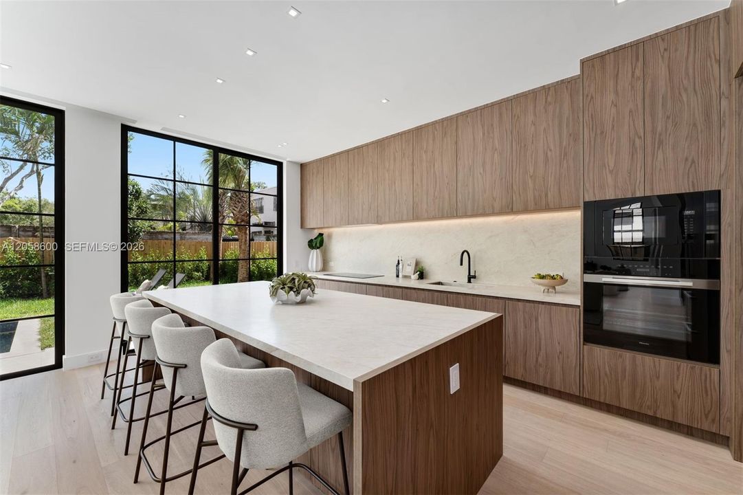 For Sale: $4,160,000 (4 beds, 4 baths, 3026 Square Feet)