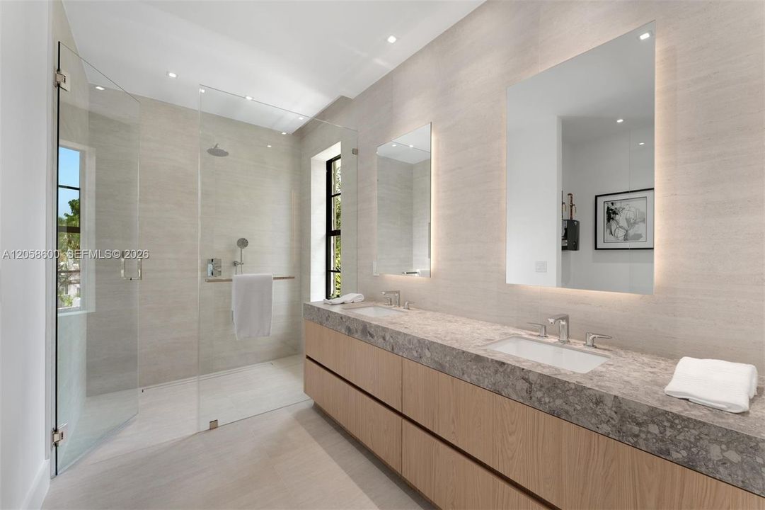 For Sale: $4,160,000 (4 beds, 4 baths, 3026 Square Feet)