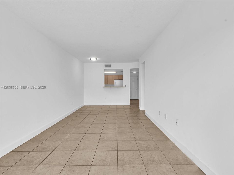 Douglas Grand Condo FOR SALE  50 MENORES AVE APT 518 CORAL GABLES, FL 33134