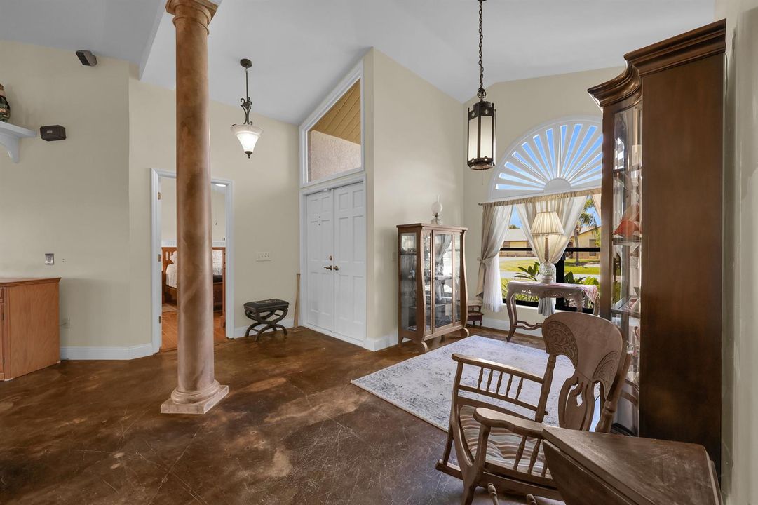 Formal Dining