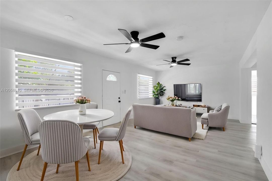 For Sale: $700,000 (5 beds, 3 baths, 1968 Square Feet)