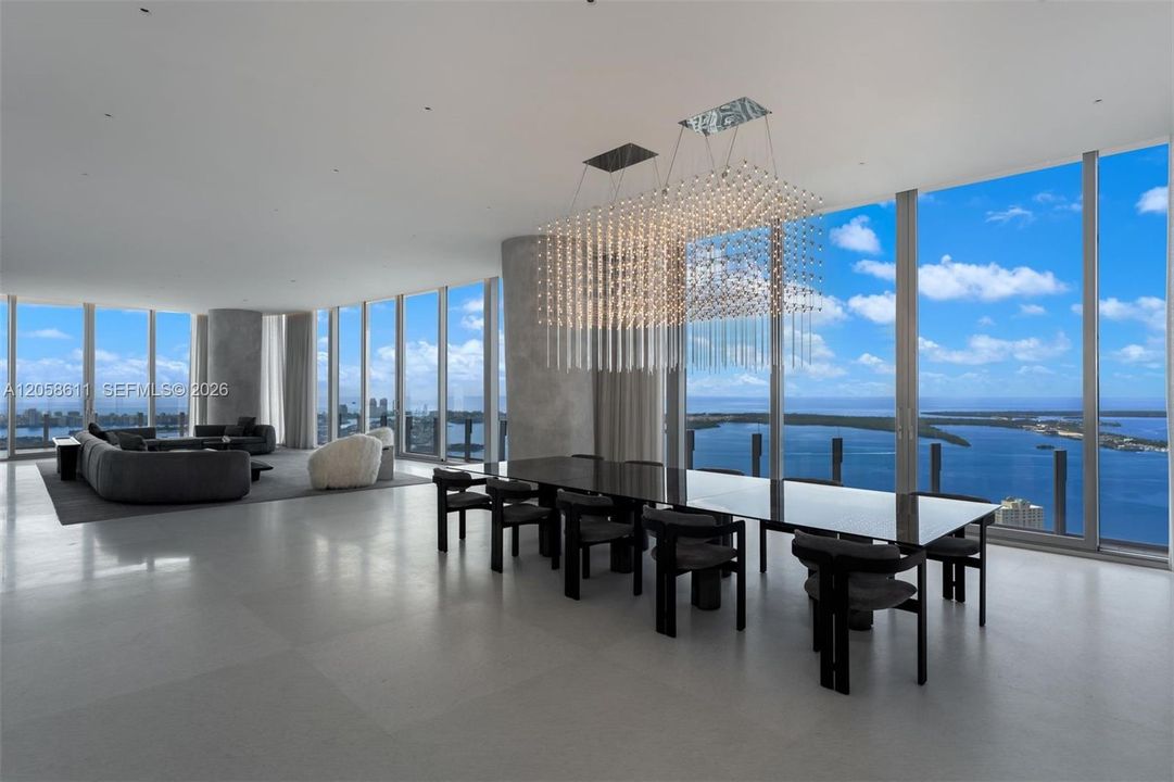 For Rent: $240,000 (4 beds, 5 baths, 8814 Square Feet)