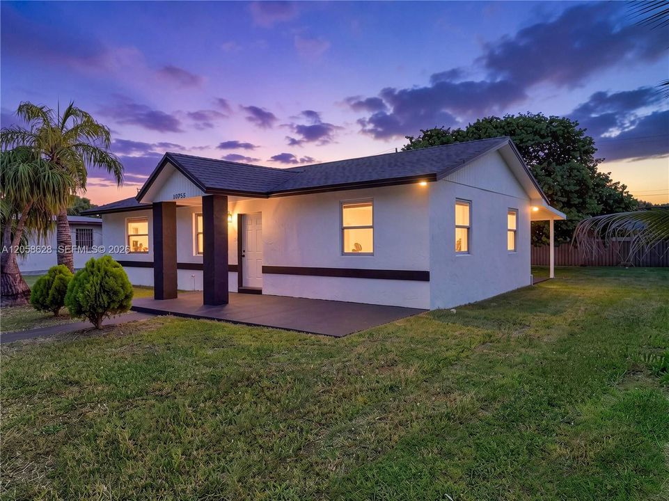 For Sale: $529,900 (3 beds, 2 baths, 1184 Square Feet)