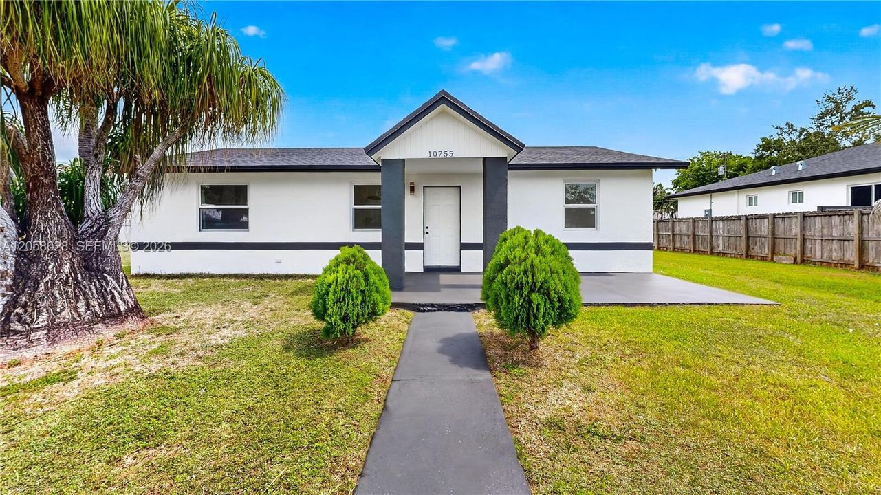 For Sale: $529,900 (3 beds, 2 baths, 1184 Square Feet)