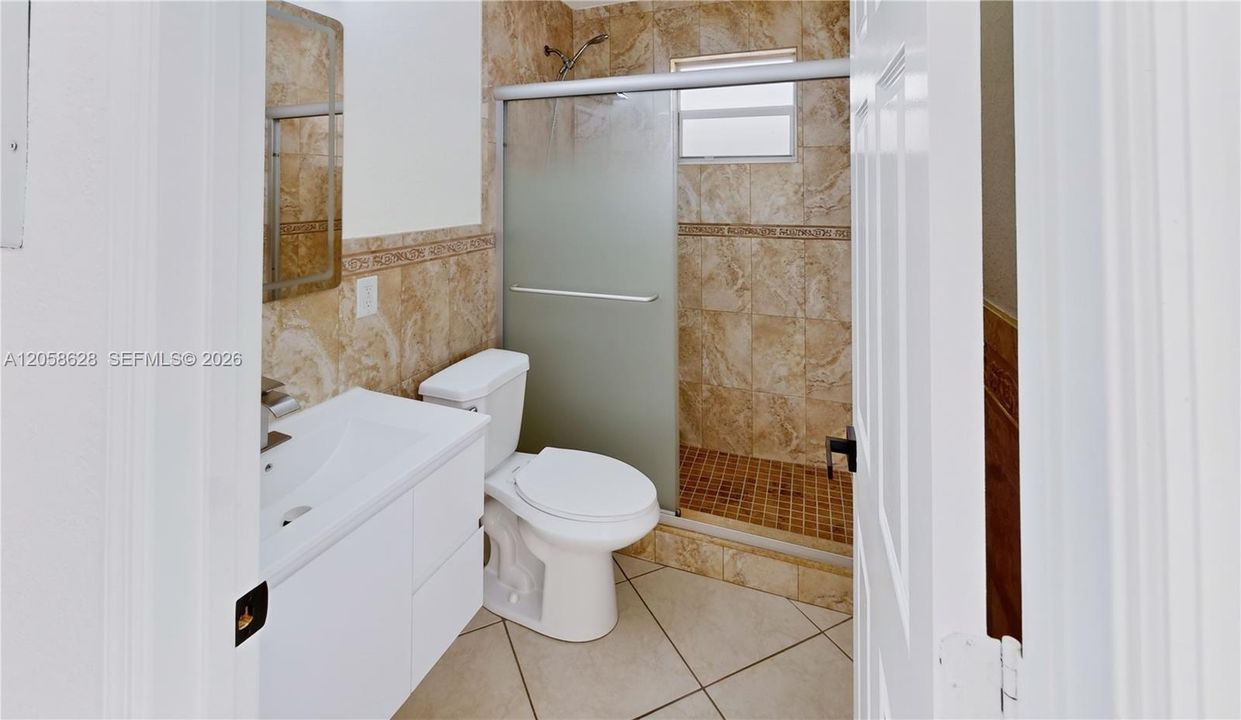 For Sale: $529,900 (3 beds, 2 baths, 1184 Square Feet)