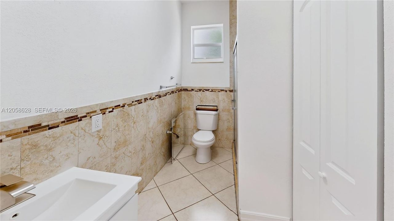 For Sale: $529,900 (3 beds, 2 baths, 1184 Square Feet)