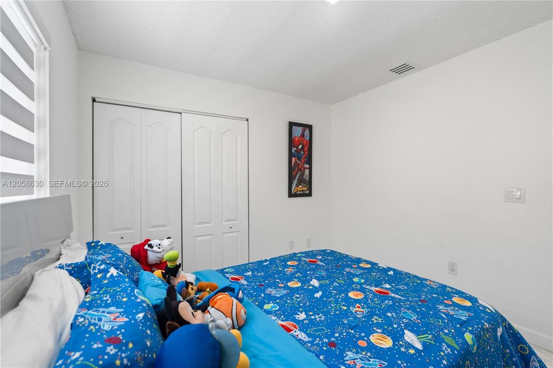 В аренду: $3,500 (3 спален, 2 ванн, 1394 Квадратных фут)
