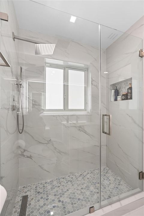 В аренду: $3,500 (3 спален, 2 ванн, 1394 Квадратных фут)