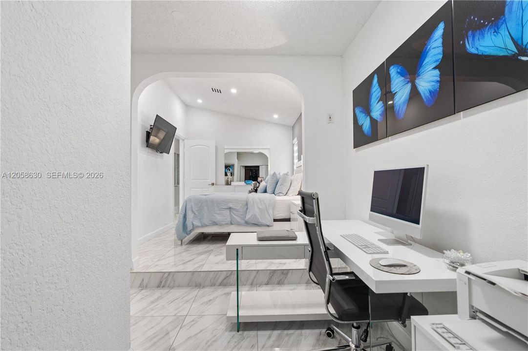 В аренду: $3,500 (3 спален, 2 ванн, 1394 Квадратных фут)