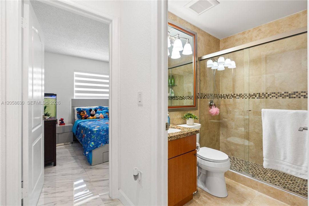 В аренду: $3,500 (3 спален, 2 ванн, 1394 Квадратных фут)
