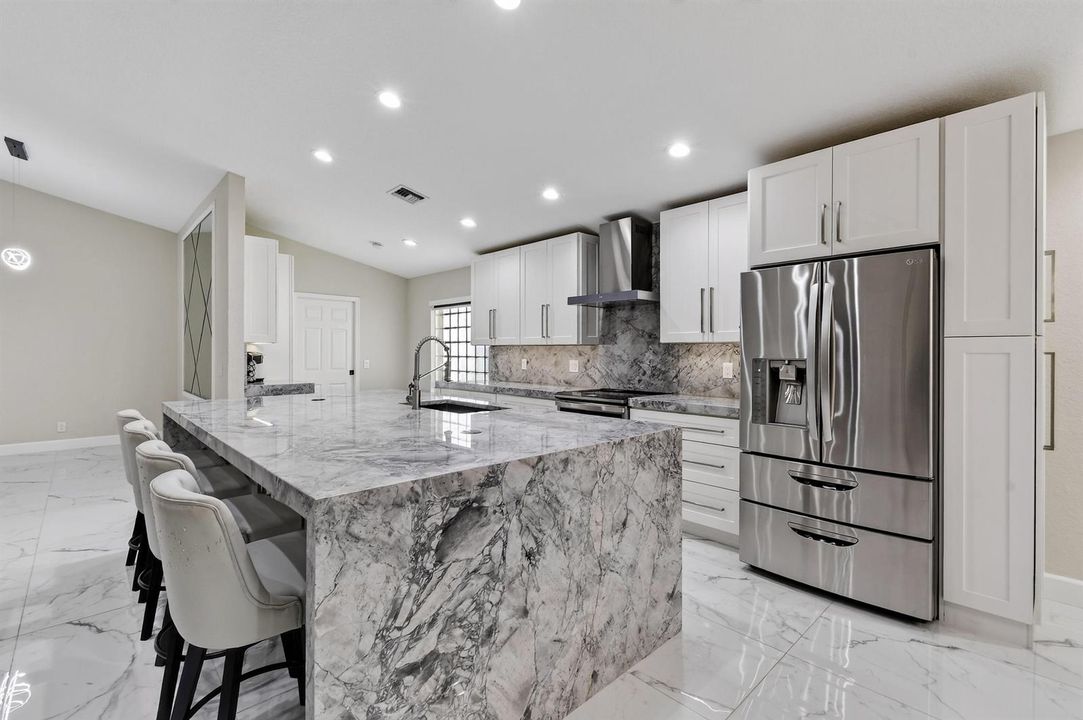 6274ViaPrimoStreet(22)