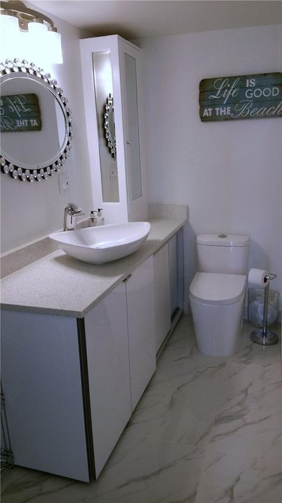 2nd bathroom.