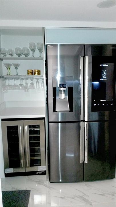 Wine cooler & smart refrigerator