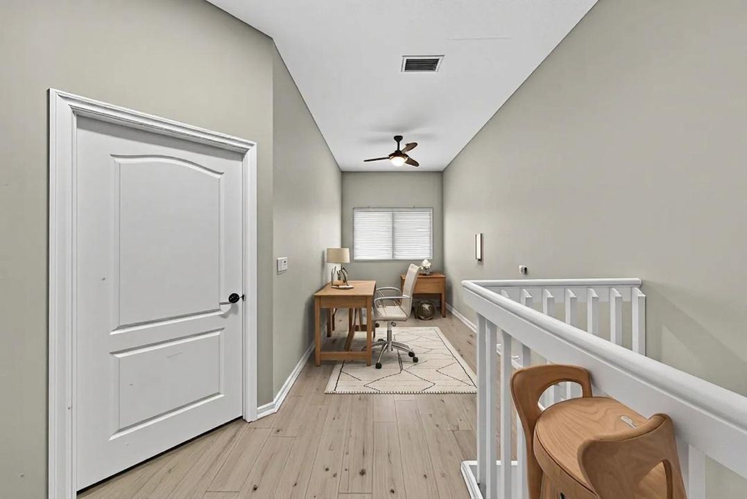 villarroel-42 staged
