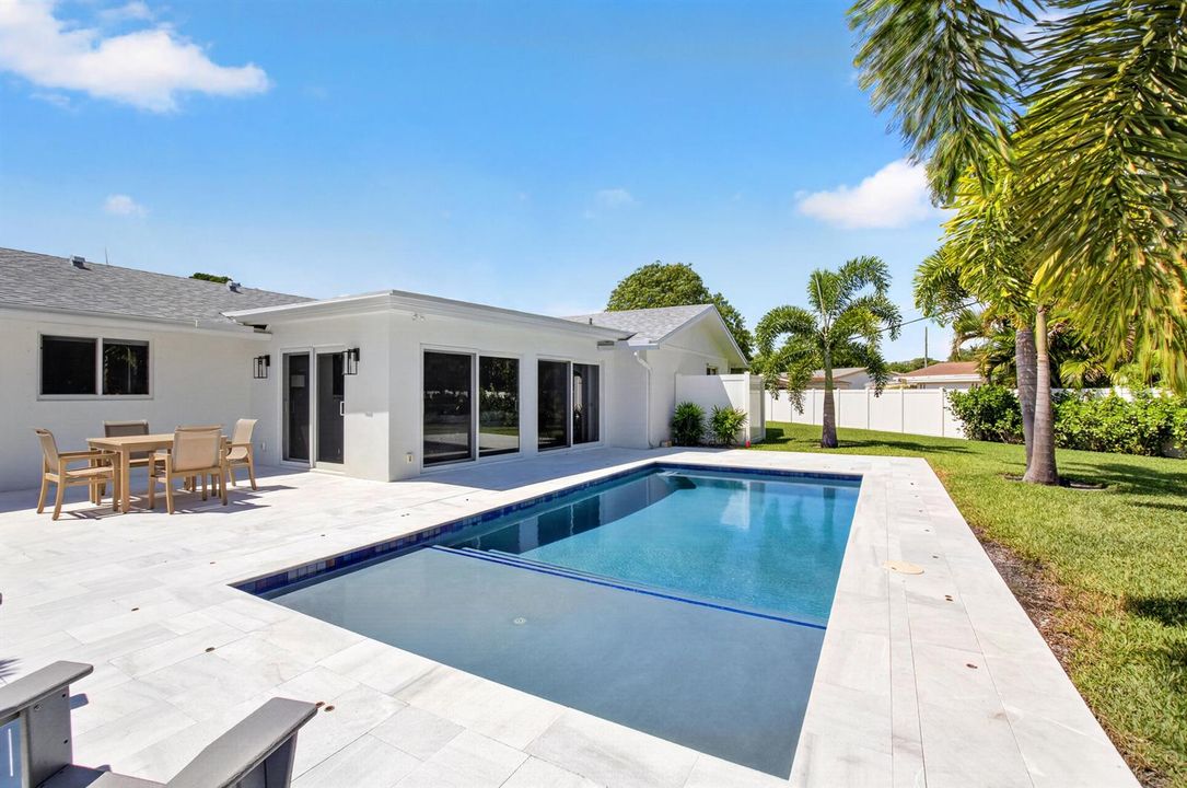 Pool/Patio