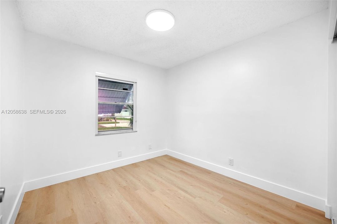 В аренду: $2,950 (3 спален, 2 ванн, 1328 Квадратных фут)